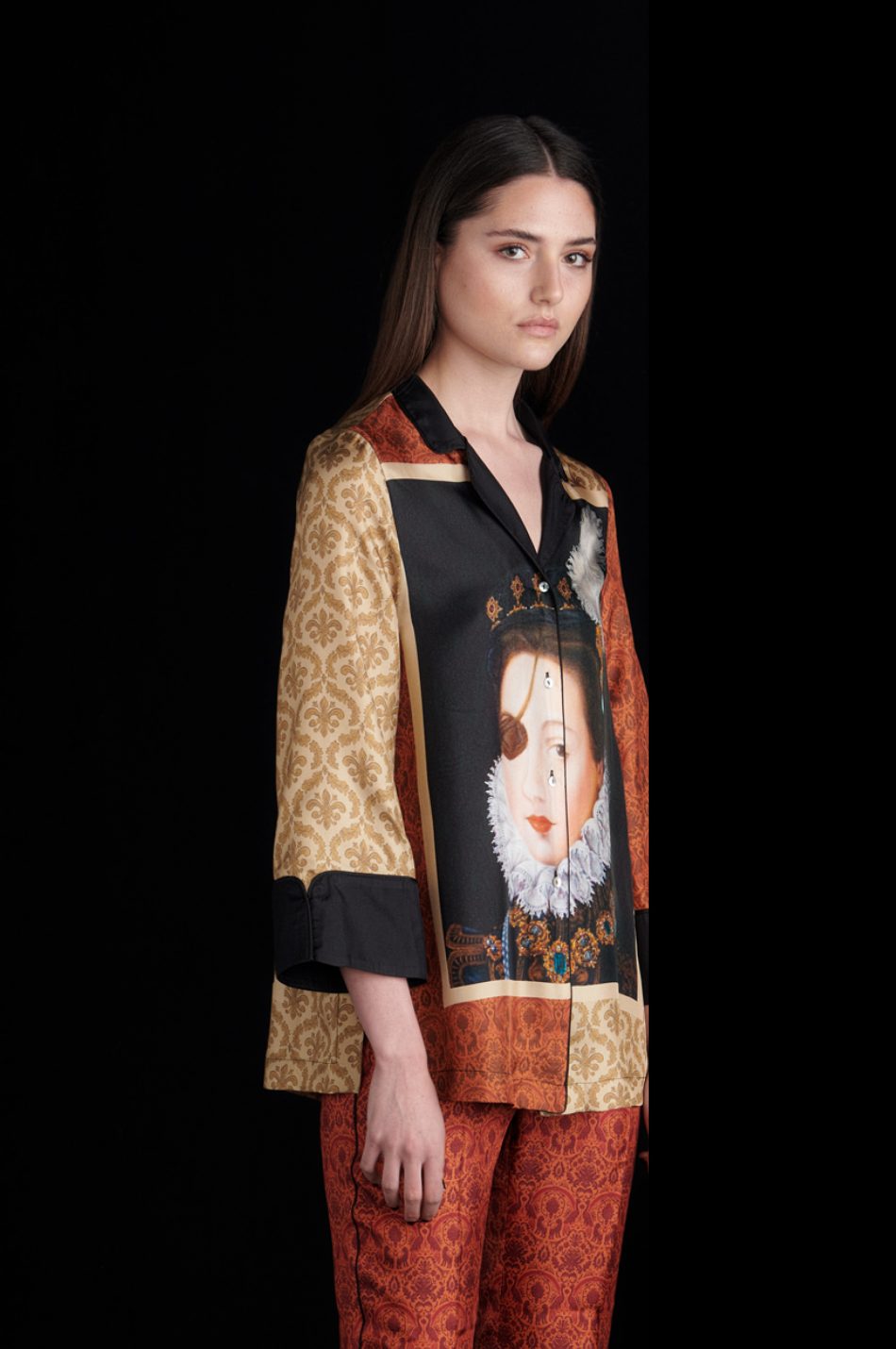 lakka woman divlos shirt eboli